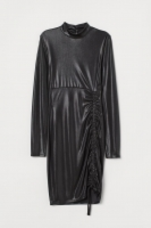Schimmerndes Kleid CHF 5.95