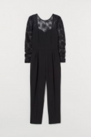 HM  Jumpsuit mit Spitzenpasse