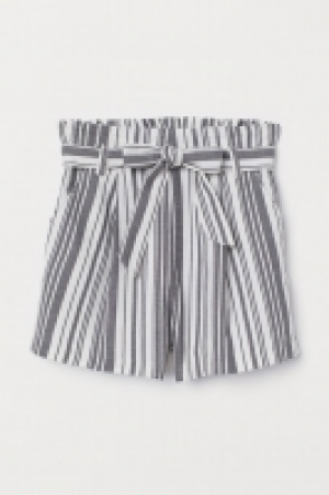 Paperbag-Shorts CHF 4.95