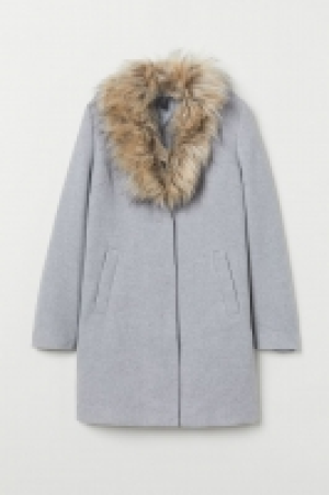 Mantel mit Faux-fur-Kragen CHF 69.95