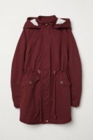Wattierter Parka mit Kapuze CHF 34.95