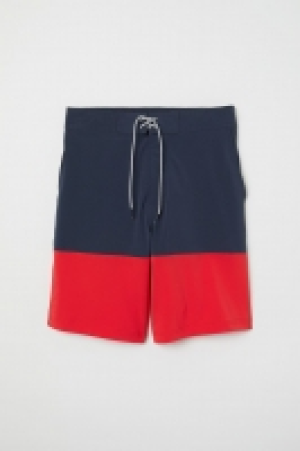 Knielange Badeshorts CHF 24.95