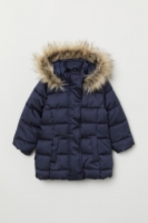 Wattierte Jacke mit Kapuze CHF 12.95