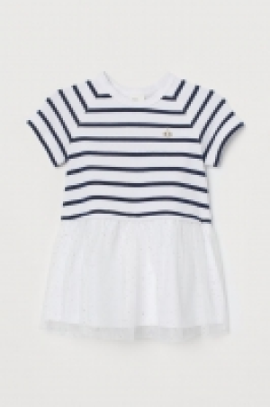 Kleid mit Tülljupe CHF 5.95
