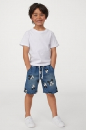 Bedruckte Jeansshorts CHF 17.46
