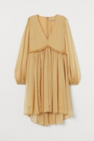 Chiffonkleid mit V-Ausschnitt CHF 25.95