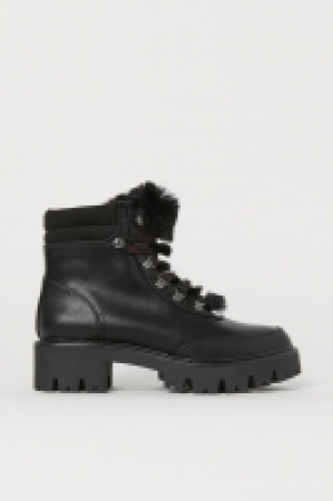 Schnürstiefel mit Teddyfutter CHF 35.96