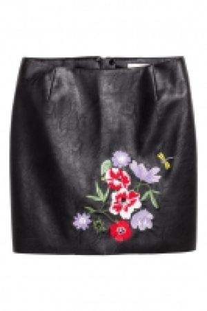 Jupe mit Stickerei CHF 11.95