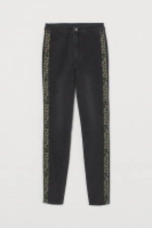 Skinny High Ankle Jeans CHF 17.95