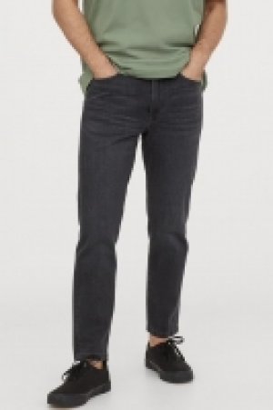 Slim Straight Cropped Jeans CHF 16.95