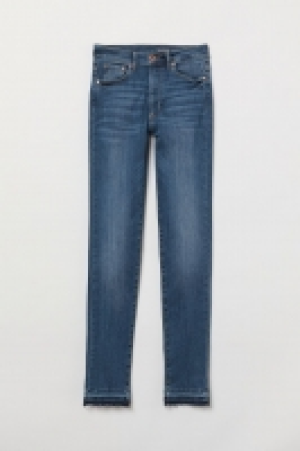 Shaping Skinny High Jeans CHF 39.95