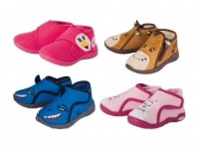 Hausschuhe CHF 7.99