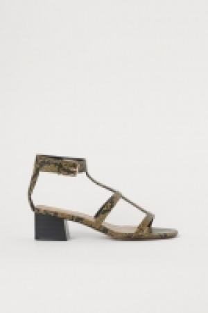 Sandaletten mit Blockabsatz CHF 19.95