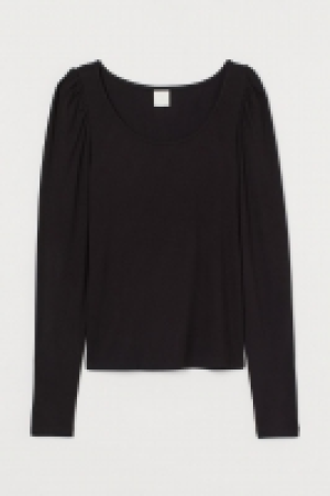 Geripptes Jerseyshirt CHF 5.95