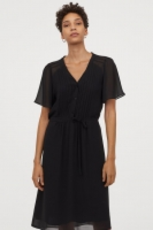 Kleid mit Biesenfalten CHF 28.95