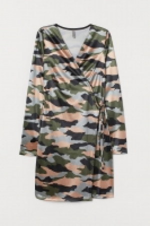 Wickelkleid CHF 13.95