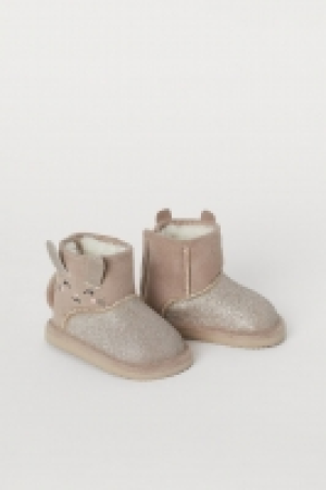 Boots mit warmem Futter CHF 10.95