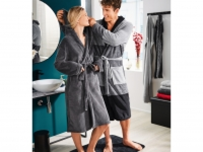 Bademantel CHF 12.99