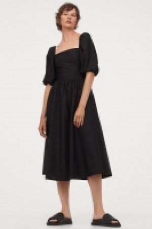 Baumwollkleid mit Puffärmeln CHF 27.95