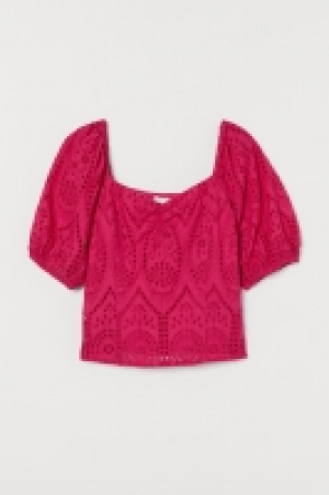 Bluse mit Broderie Anglaise CHF 19.95