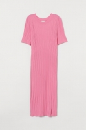 MAMA Kleid in Rippenstrick CHF 22.95