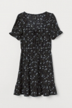 Kurzes Kleid CHF 17.95