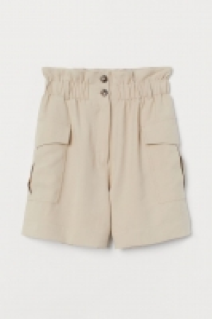 Paperbag-Shorts CHF 8.95