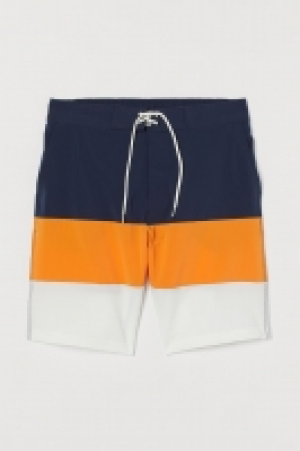 Knielange Badeshorts CHF 24.46