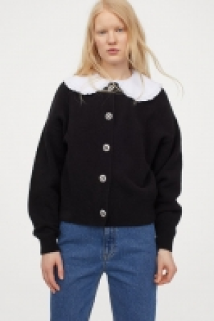 Cardigan mit Strassknöpfen CHF 24.95