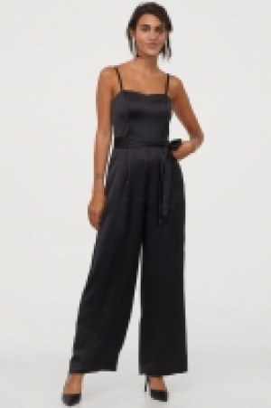 Jumpsuit aus Satin CHF 29.95