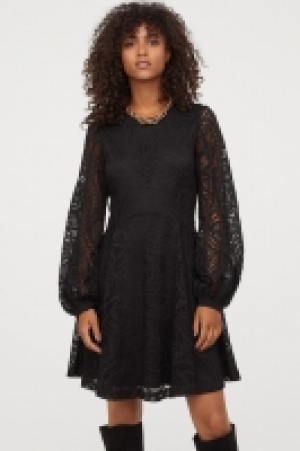 Skaterkleid aus Spitze CHF 39.95