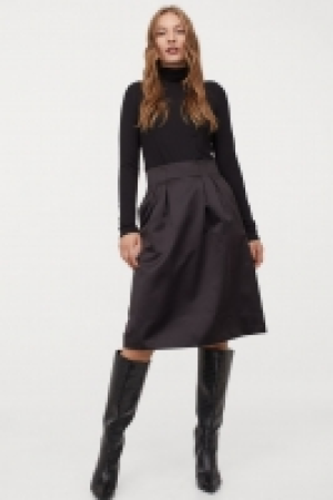 Knielanger Jupe CHF 25.95