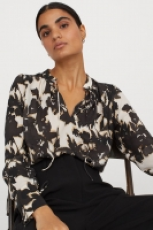 Bluse mit Bindedetail CHF 15.95