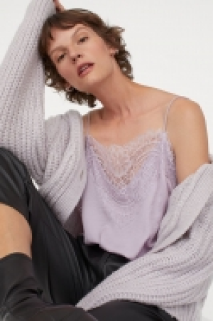 Top mit Spitze CHF 14.95