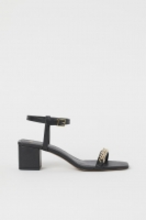 HM  Sandaletten Kette