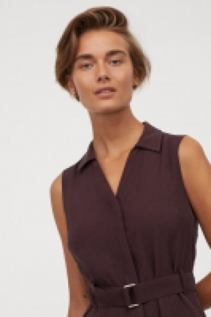Kleid mit Gürtel CHF 19.95