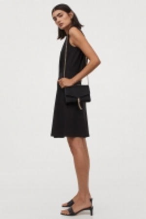 Jerseykleid mit V-Neck CHF 17.95