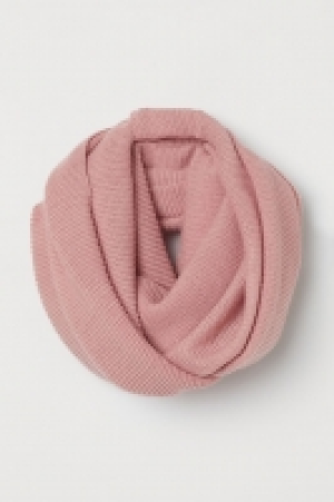 Gestrickter Schlauchschal CHF 9.95