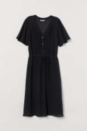 Kleid mit Biesenfalten CHF 9.95