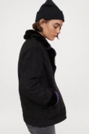 Jacke mit Faux-fur-Kragen CHF 39.95