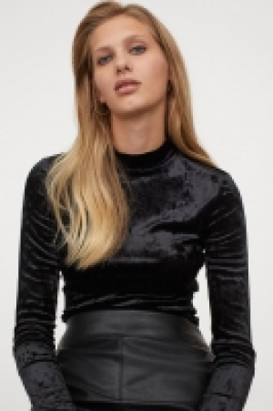 Kurzes Shirt CHF 9.95