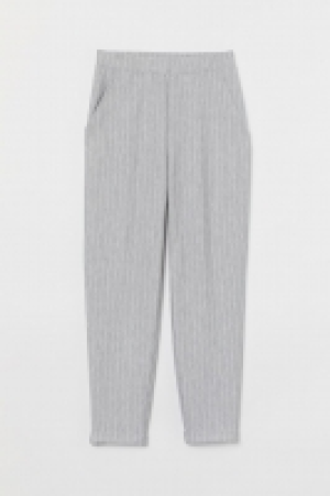 Schlupfhose in 7/8-Länge CHF 17.95