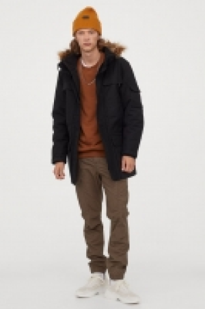 Parka mit warmem Futter CHF 69.95