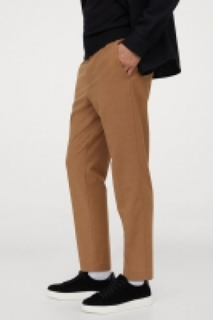 Cropped Hose aus Wollmix CHF 44.95