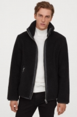 Jacke aus Lammfellimitat CHF 59.95