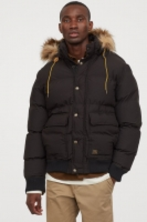 Puffer Jacket mit Kapuze CHF 59.95