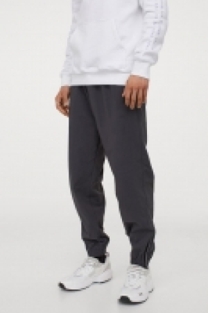 Joggers Regular Fit CHF 15.95