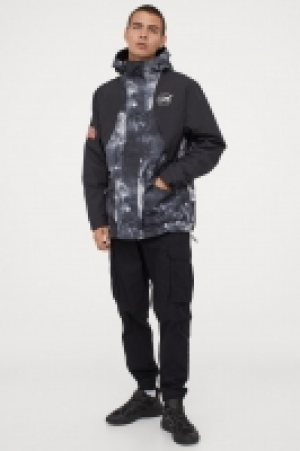 Wasserabweisende Jacke CHF 49.95