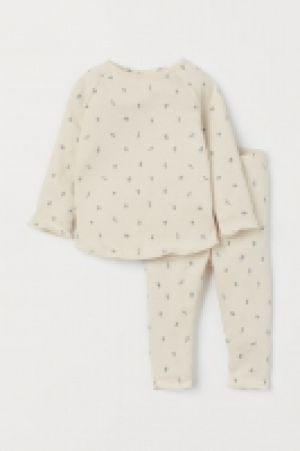 Shirt und Hose CHF 9.95