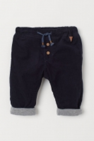 Gefütterte Cordhose CHF 7.95